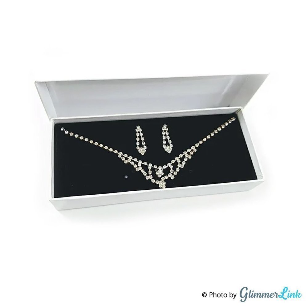 NWOT Elegant Rhinestone Necklace & Earrings Gift Set